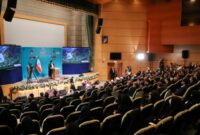 ایت‌الله رئیسی در دیدار آحاد مختلف مردم آذربایجان غربی:  امنیت و وحدت کشور زمینه پیشرفت و توسعه‌یافتگی را فراهم می‌کند