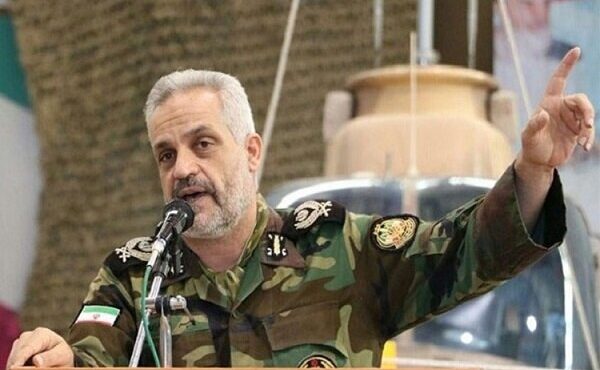 ارتش برای دفاع از ارزشهای انقلاب و اسلام آمادگی کامل دارد