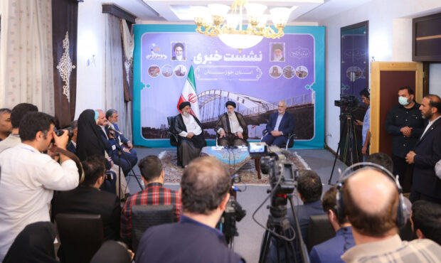 دکتر رئیسی : تصویب بیش از ۲۰۰ طرح برای پیشرفت و رونق استان خوزستان