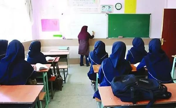 استخدام ۷۵۹ معلم دوره ابتدایی و استثنایی در استان کرمان