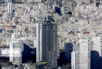 مرکز آمار از تداوم کاهش قیمت مسکن در تهران خبر داد