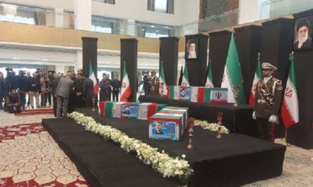 ادای احترام ۹۰ نفر از سران و مقامات کشورها به مقام رئیس جمهور شهید و همراهان
