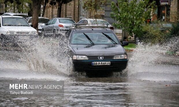 صدور هشدار هواشناسی درپی بارش‌های موسمی برای ۱۲ استان