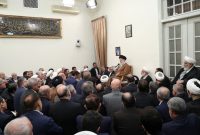 رهبر انقلاب: مسائل کشور را به گفت‌وگوها گره نزنیم