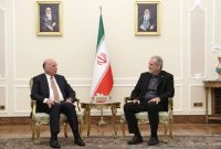 پزشکیان: برای رشد و پیشرفت ملت‌ ایران از کسی دستور یا اجازه نمی‌گیریم