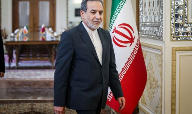 مذاکرات غیرمستقیم ایران و آمریکا یکشنبه در عمان برگزار میشود مذاکرات غیرمستقیم ایران و آمریکا یکشنبه در عمان برگزار میشود