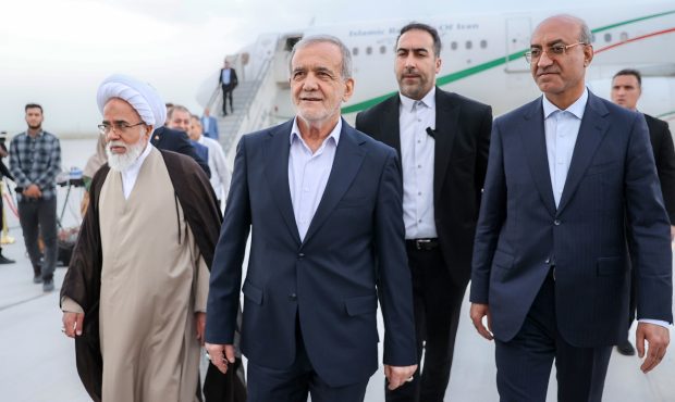 همراهی ۱۱ عضو هیات دولت با رئیسجمهور در سفر استانی به کرمانشاه همراهی ۱۱ عضو هیات دولت با رئیسجمهور در سفر استانی به کرمانشاه