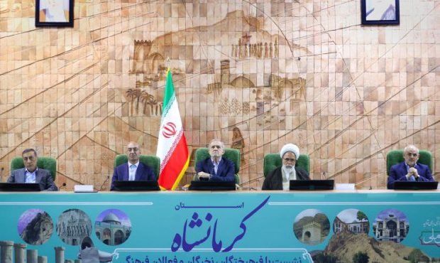 چه بخواهند صلح کنند و چه نخواهند، این ملت به پشتوانه قدرت الهی کشور را خواهد ساخت چه بخواهند صلح کنند و چه نخواهند، این ملت به پشتوانه قدرت الهی کشور را خواهد ساخت