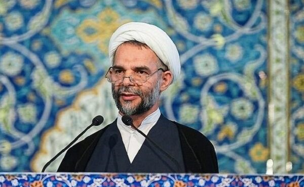 خلیلی: پرونده مزدوران و وطنفروشان با دقت رسیدگی میشود خلیلی: پرونده مزدوران و وطنفروشان با دقت رسیدگی میشود