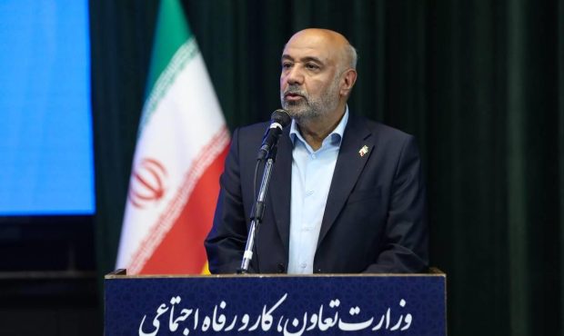 وزیر رفاه: بحران جنگ، آغاز تحول در نظام تأمین اجتماعی ایران شد