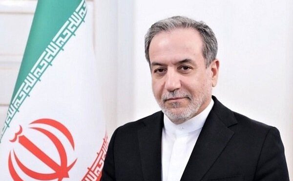 عراقچی: صنعت هسته ای در ایران تبدیل به غرور و افتخار ملی شده است