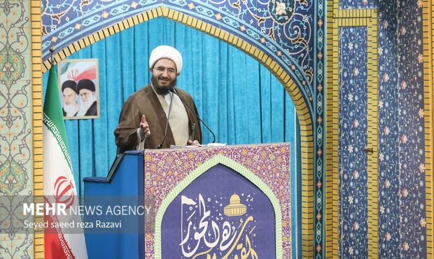 حاجعلیاکبری: جاهلیت مدرن، هویت زن را به نام آزادی زندهبهگور میکند حاجعلیاکبری: جاهلیت مدرن، هویت زن را به نام آزادی زندهبهگور میکند