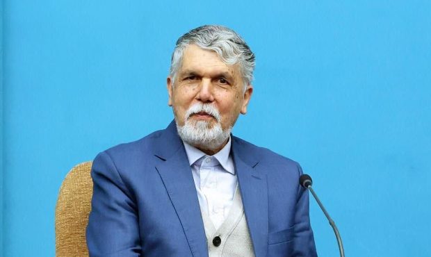 وزیر فرهنگ و ارشاد اسلامی: هنر صحنه، حامل پیام انسجام ملی است