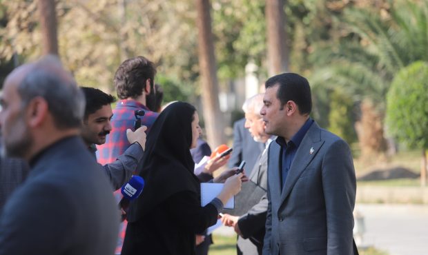 آغاز آموزش هوش مصنوعی به معلمان