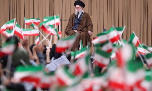 رهبر انقلاب: اختلاف جمهوری اسلامی و آمریکا، ذاتی است و نه تاکتیکی