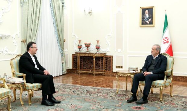 تأکید رئیس جمهور بر ارتقای همگرایی ایران و گرجستان در معادلات نوین قفقاز