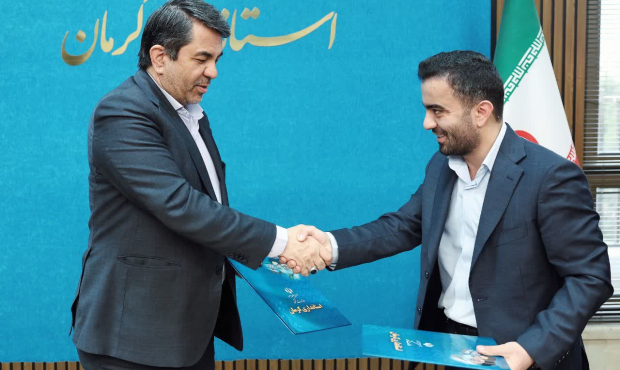 استاندار: کرمان پیشتاز صدور مجوز نیروگاه‌های خورشیدی کشور است‌