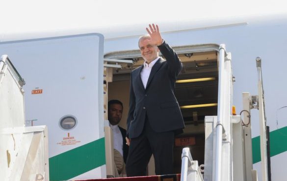 رئیسجمهور پزشکیان وارد آستانه پایتخت قزاقستان شد رئیسجمهور پزشکیان وارد آستانه پایتخت قزاقستان شد