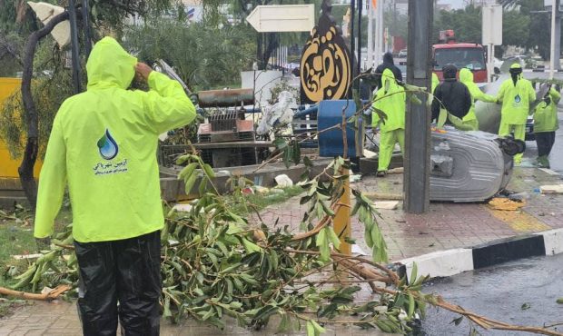 پیگیری تلفنی دبیر شورای‌عالی مناطق آزاد از وضعیت قشم