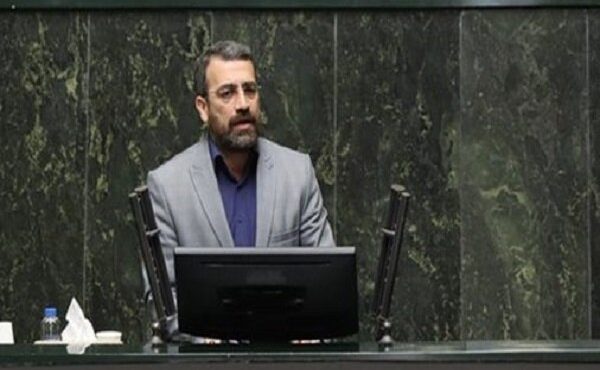 محمودی: مجلس به دنبال پایان دادن به بیسامانی وضعیت اتباع خارجی است محمودی: مجلس به دنبال پایان دادن به بیسامانی وضعیت اتباع خارجی است