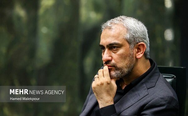 جزئیات راهکارهای مصوبه ۱۷ بندی دولت برای کنترل بازار ارز جزئیات راهکارهای مصوبه ۱۷ بندی دولت برای کنترل بازار ارز