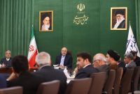 کشور با نسخههای کلی و تصمیمات غیرمیدانی درمان نمیشود/ حکمرانی را نمیتوان در اتاقهای دربسته پیش برد کشور با نسخههای کلی و تصمیمات غیرمیدانی درمان نمیشود/ حکمرانی را نمیتوان در اتاقهای دربسته پیش برد