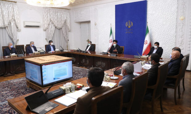 در جلسه ستاد هماهنگی اقتصادی به ریاست آیت‌الله رئیسی مطرح شد؛  گزارش سازمان توسعه تجارت از مثبت شدن تراز تجاری ایران با روسیه