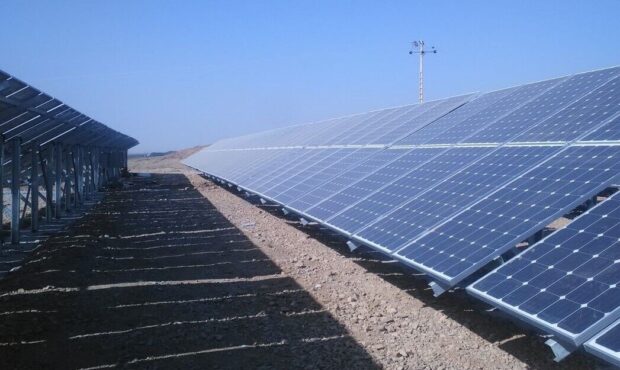 پنج شهرک انرژی خورشیدی در کرمان مراحل آماده سازی را می‌گذراند