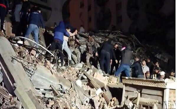 زلزله ۷.۹ ریشتری/ ۸۶ نفر در ترکیه و ۵۳ نفر در سوریه کشته شدند