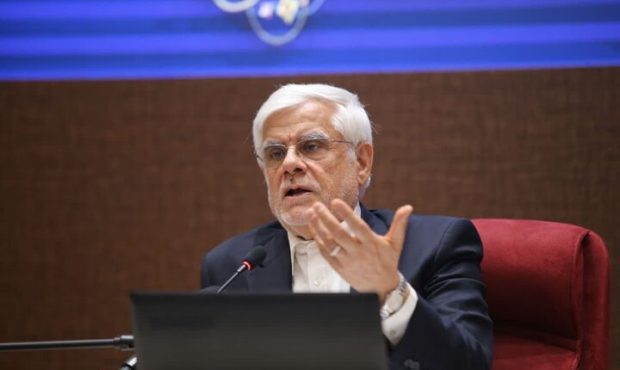عارف: جریمههای راهنمایی و رانندگی باید همراه با فرهنگسازی باشد عارف: جریمههای راهنمایی و رانندگی باید همراه با فرهنگسازی باشد