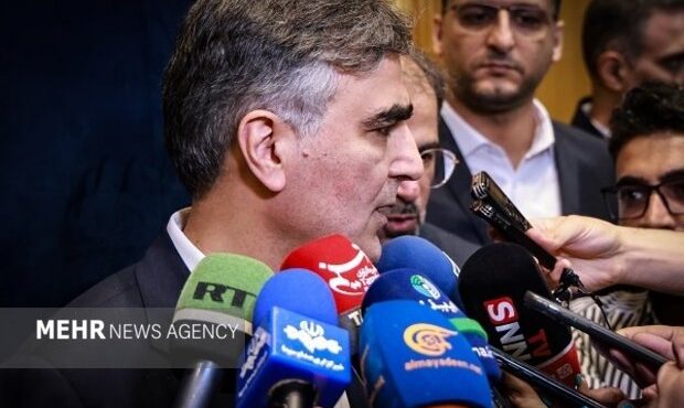فرزین: نیازی به استفاده از سوئیفت نداریم فرزین: نیازی به استفاده از سوئیفت نداریم