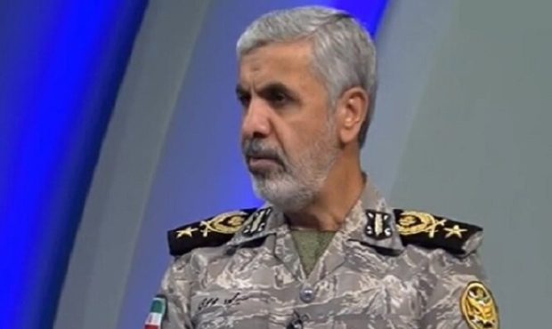 دریادار موسوی: سامانههای آسیبدیده پدافند هوایی جایگزین شدند دریادار موسوی: سامانههای آسیبدیده پدافند هوایی جایگزین شدند