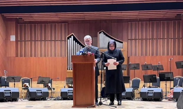 ملتهای ایران و ترکیه از فرهنگ و ادب به مثابه دارایی و سرمایهای مشترک پاسداری کردهاند ملتهای ایران و ترکیه از فرهنگ و ادب به مثابه دارایی و سرمایهای مشترک پاسداری کردهاند