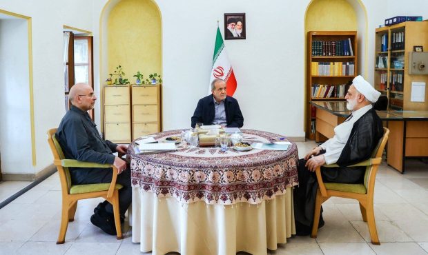 نشست سران قوا برگزار شد نشست سران قوا برگزار شد