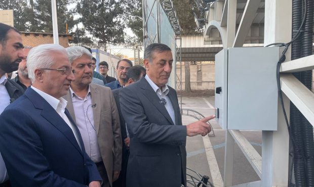 افتتاح نیروگاه‌های خورشیدی ۱۴ دستگاه اجرایی استان خراسان شمالی با حضور معاون اجرایی رئیس‌جمهور