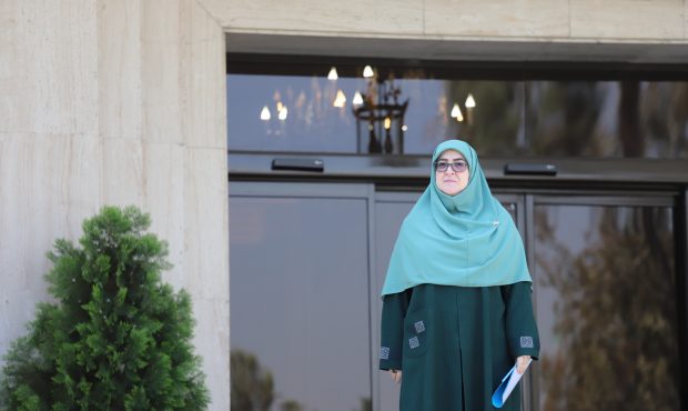 دیپلماسی استانی و فعالسازی بازارچههای مرزی در دستور کار دولت است دیپلماسی استانی و فعالسازی بازارچههای مرزی در دستور کار دولت است