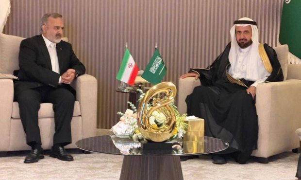 ایران و عربستان توافقنامه حج تمتع ۱۴۰۵ را امضا کردند