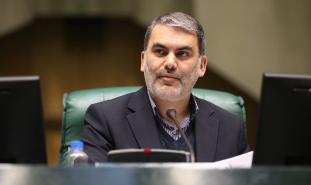 بی‌انضباطی در نفت و بودجه شرکت‌های دولتی نگران‌کننده است